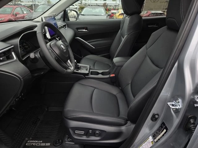 2026 Toyota Corolla Cross - Image 10 of 12