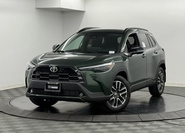 2026 Toyota Corolla Cross - Image 2 of 12
