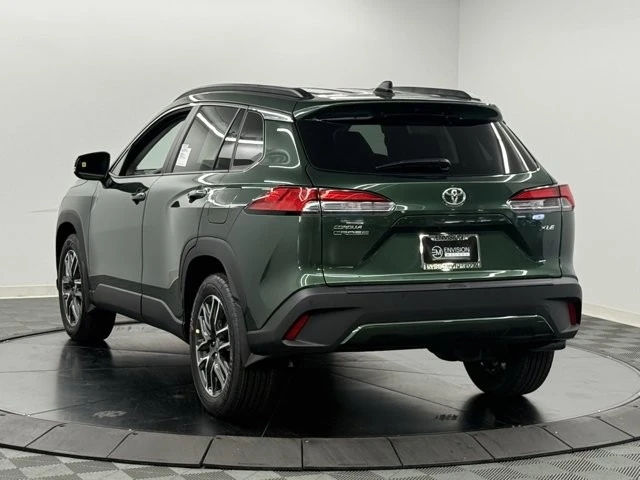 2026 Toyota Corolla Cross - Image 10 of 12