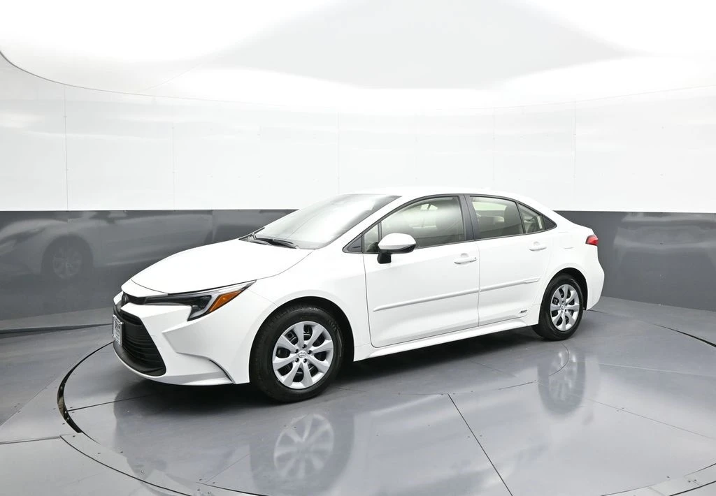 2026 Toyota Corolla 12th Gen - Image 10 of 21