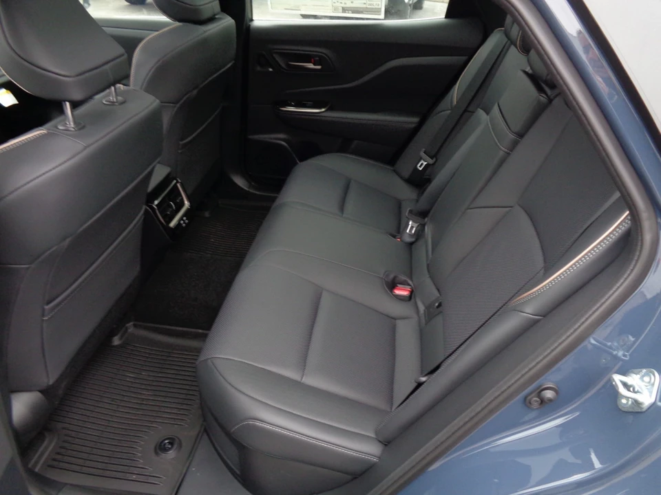 2026 Toyota Crown 16th Gen - Image 15 of 21