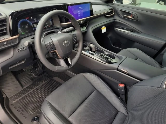 2026 Toyota Crown 16th Gen - Image 7 of 12