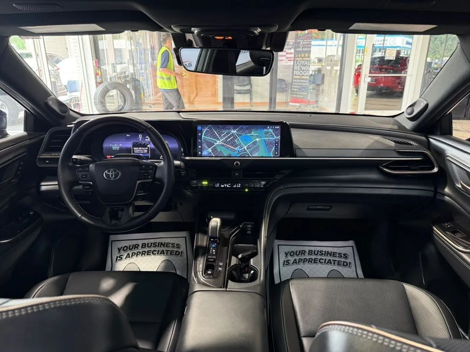 2026 Toyota Crown 16th Gen - Image 28 of 31