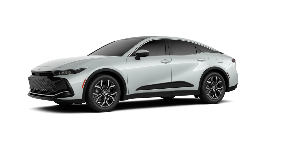 2026 Toyota Crown 16th Gen - Image 2 of 8