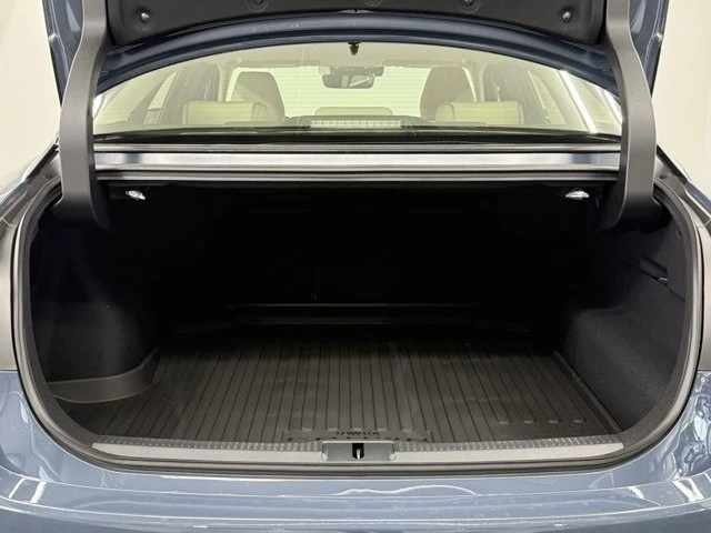 2026 Toyota Crown 16th Gen - Image 11 of 12