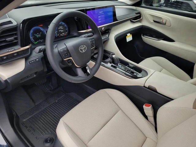 2026 Toyota Crown 16th Gen - Image 7 of 12