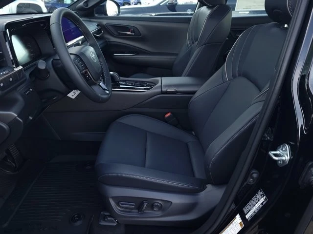 2026 Toyota Crown 16th Gen - Image 10 of 12