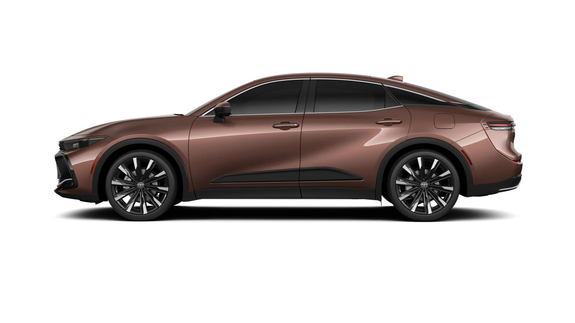 2026 Toyota Crown 16th Gen - Image 3 of 8