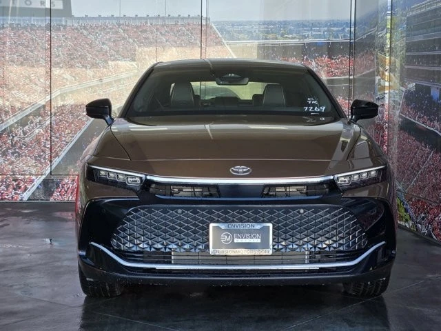2026 Toyota Crown 16th Gen - Image 2 of 12