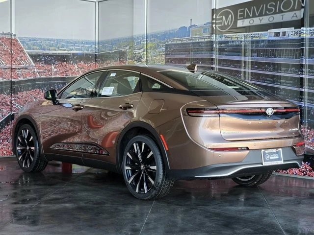 2026 Toyota Crown 16th Gen - Image 5 of 12