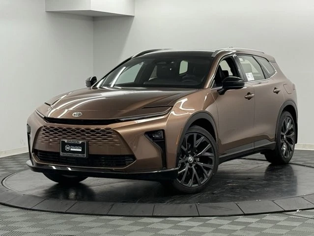 2026 Toyota Crown 16th Gen - Image 2 of 12