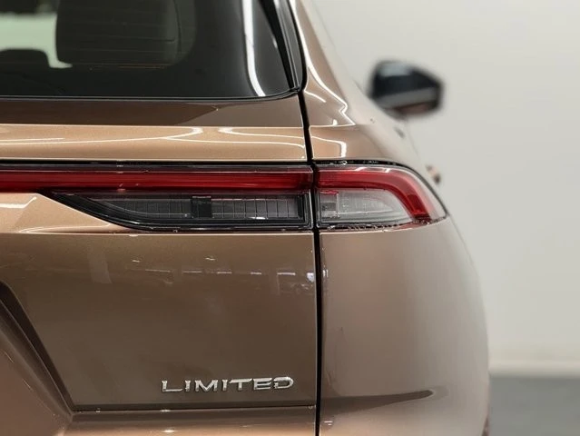 2026 Toyota Crown 16th Gen - Image 7 of 12