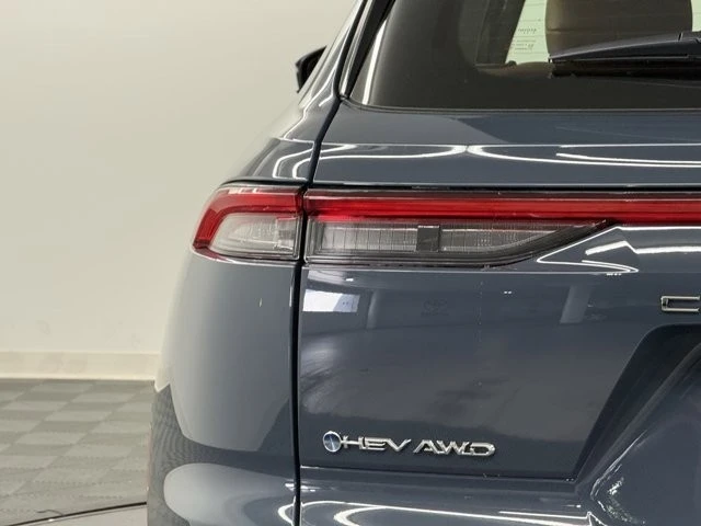 2026 Toyota Crown 16th Gen - Image 9 of 12