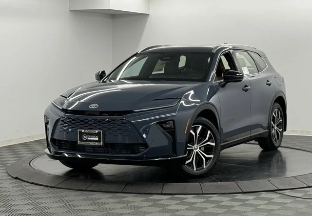 2026 Toyota Crown 16th Gen - Image 2 of 12
