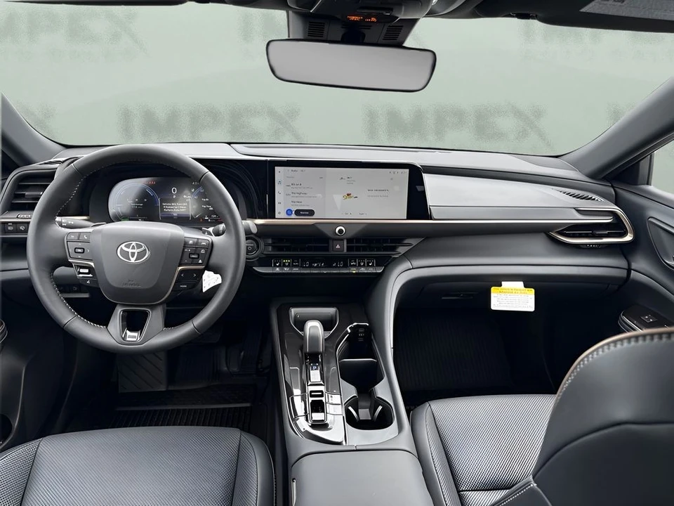 2026 Toyota Crown 16th Gen - Image 13 of 31