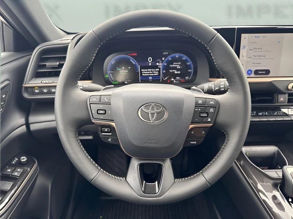 2026 Toyota Crown 16th Gen - Image 14 of 31