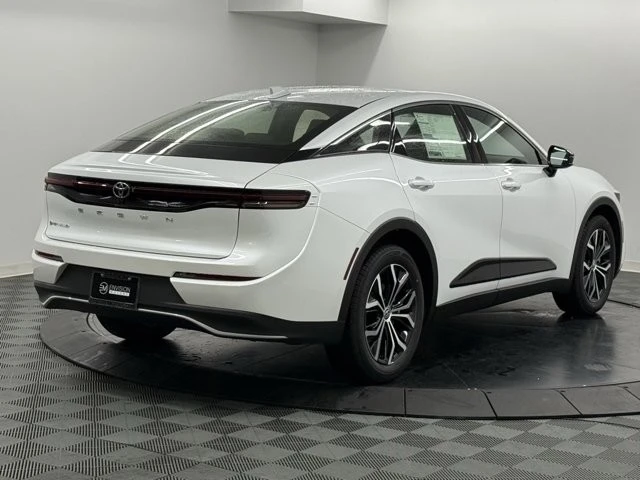2026 Toyota Crown 16th Gen - Image 6 of 12