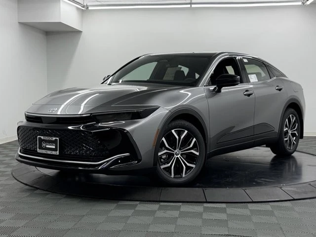 2026 Toyota Crown 16th Gen - Image 2 of 12