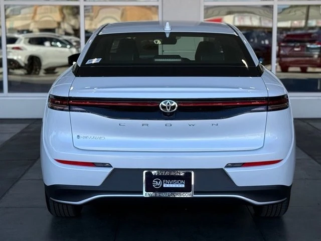 2026 Toyota Crown 16th Gen - Image 10 of 12