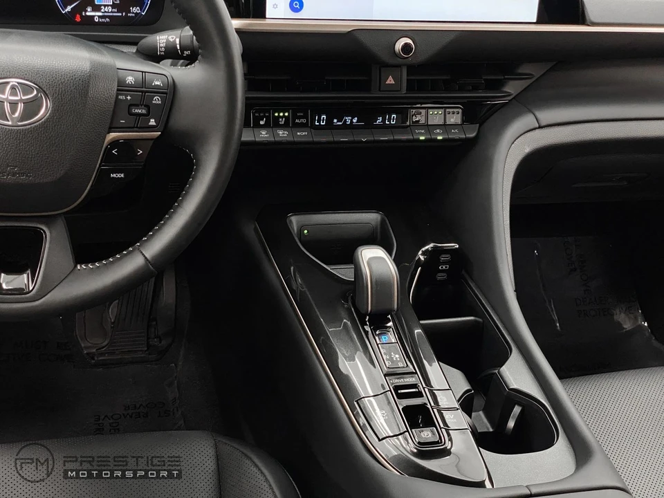 2026 Toyota Crown 16th Gen - Image 23 of 31