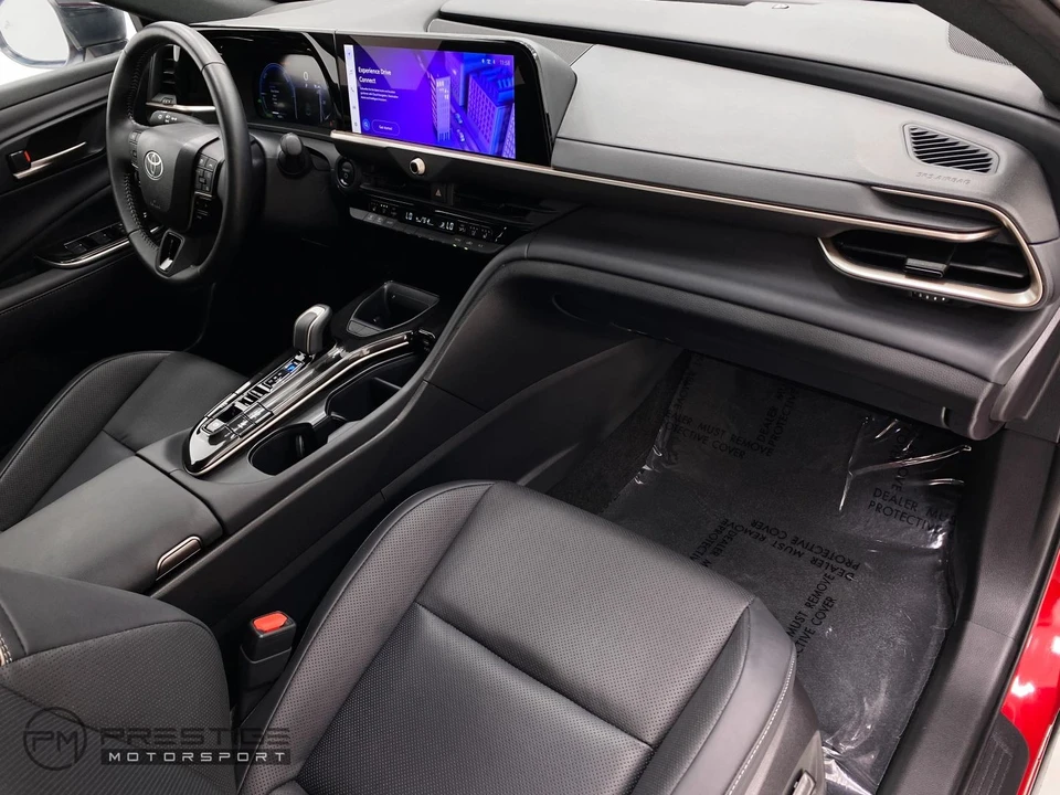 2026 Toyota Crown 16th Gen - Image 15 of 31