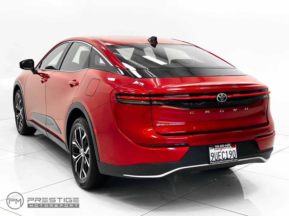 2026 Toyota Crown 16th Gen - Image 12 of 31