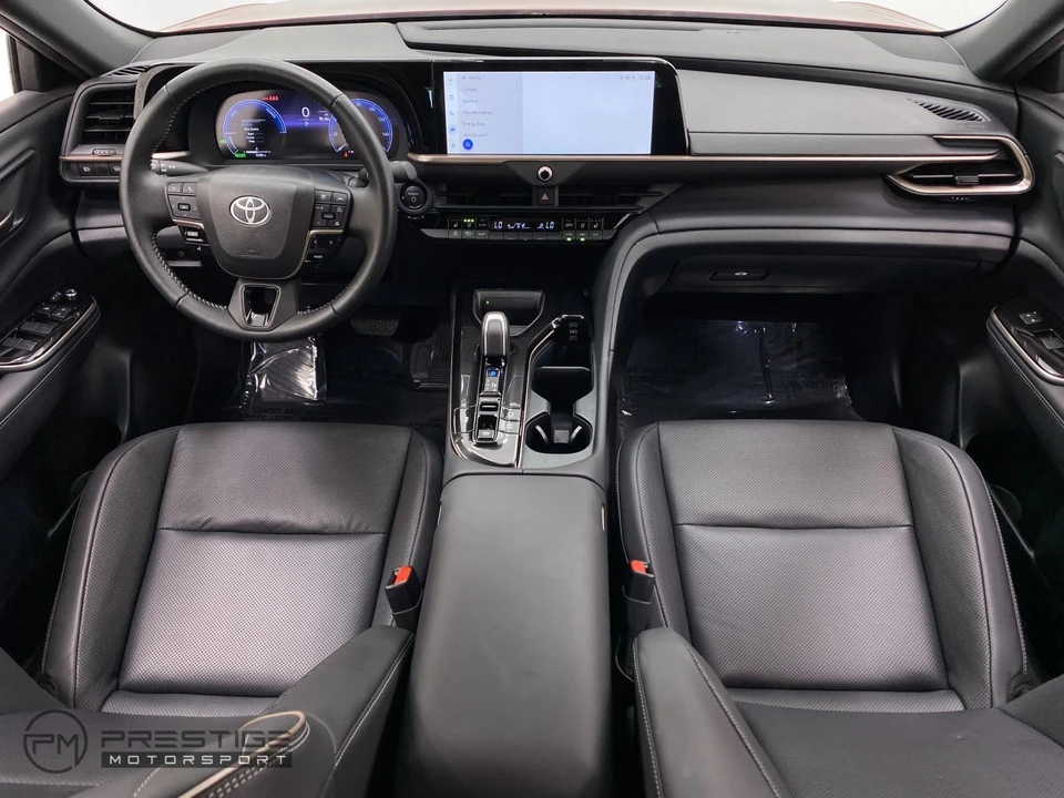 2026 Toyota Crown 16th Gen - Image 19 of 31