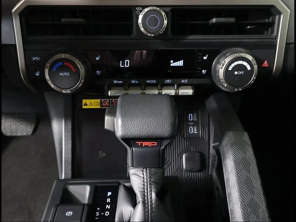 2026 Toyota 4Runner 6th Gen - Image 13 of 19