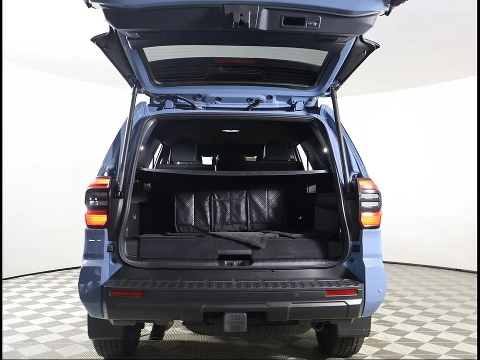 2026 Toyota 4Runner 6th Gen - Image 18 of 19
