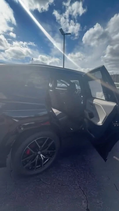2026 Toyota RAV4 5th Gen - Image 5 of 5