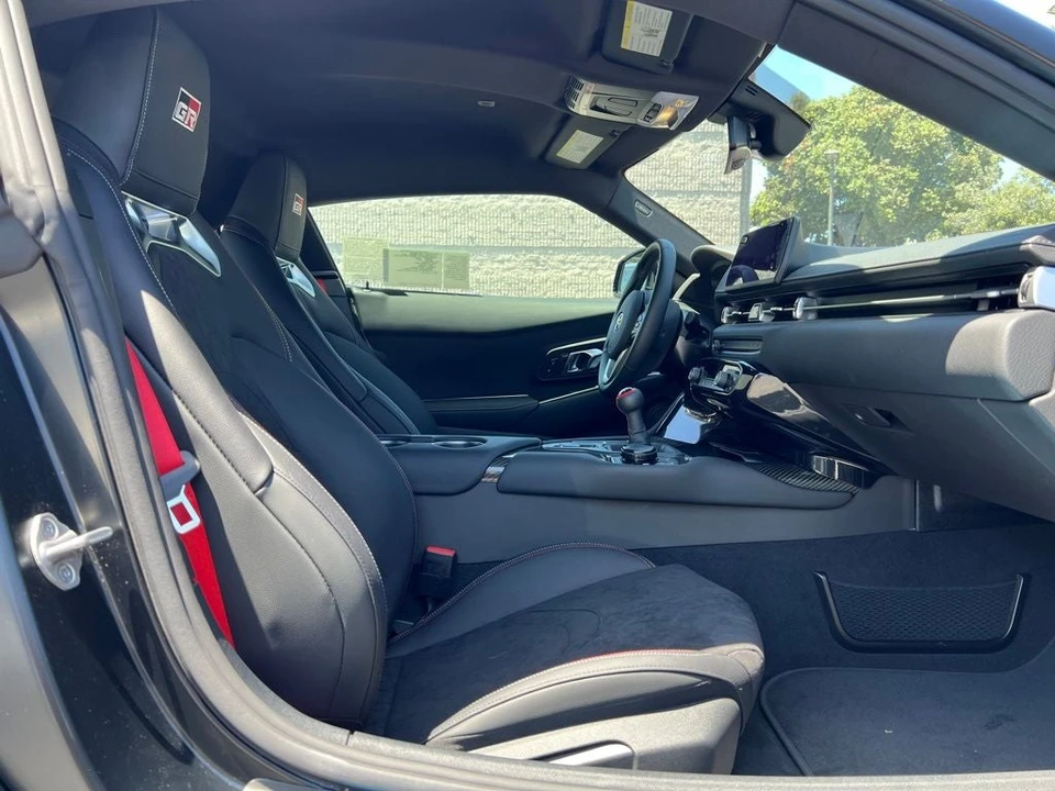 2026 Toyota GR Supra 5th Gen - Image 20 of 31