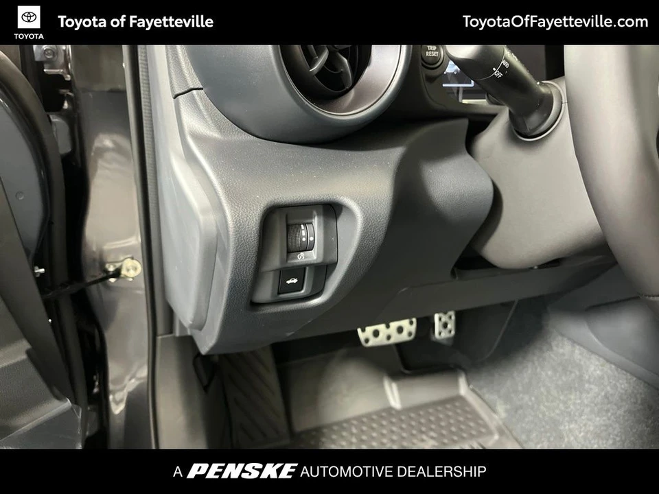 2026 Toyota GR86 2nd Gen - Image 25 of 31