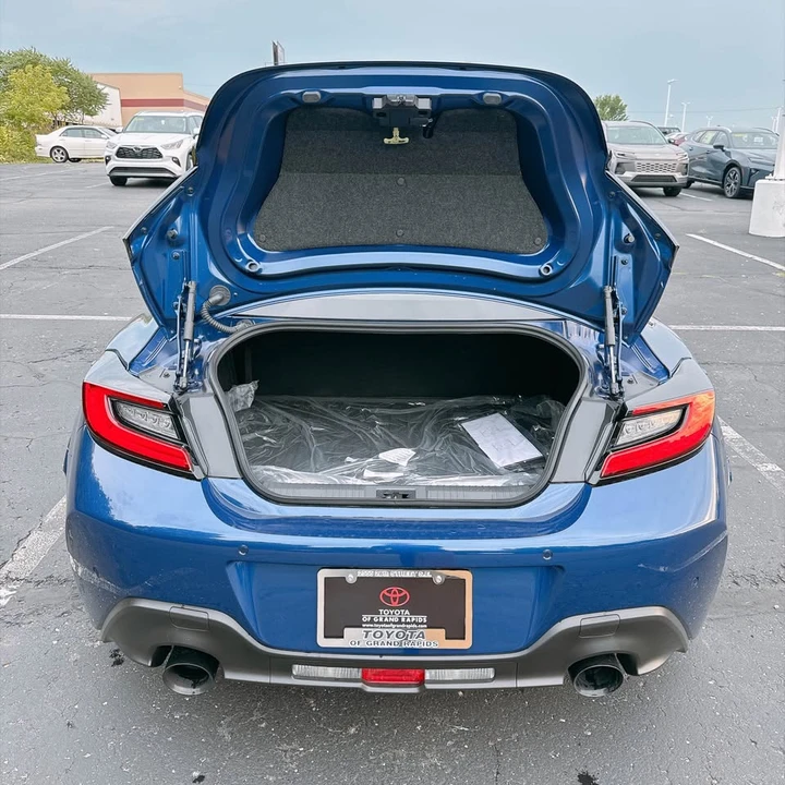 2026 Toyota GR86 2nd Gen - Image 19 of 20