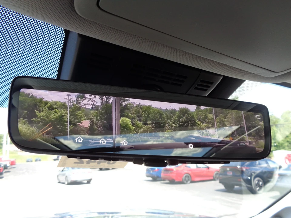 2026 Toyota Highlander - Image 28 of 31