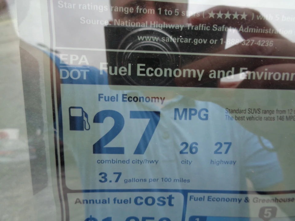 2026 Toyota Highlander - Image 24 of 31