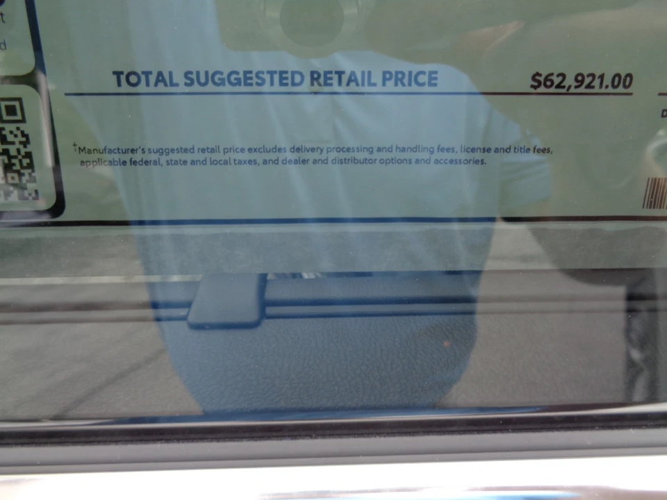2026 Toyota Highlander - Image 27 of 31
