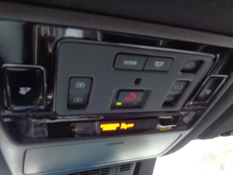 2026 Toyota Highlander - Image 30 of 31