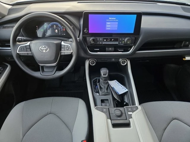 2026 Toyota Highlander - Image 9 of 11