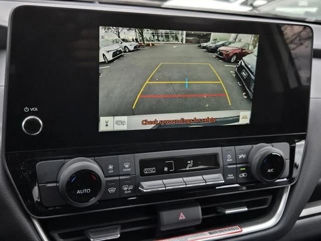 2026 Toyota Highlander - Image 12 of 12
