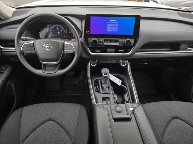 2026 Toyota Highlander - Image 10 of 12