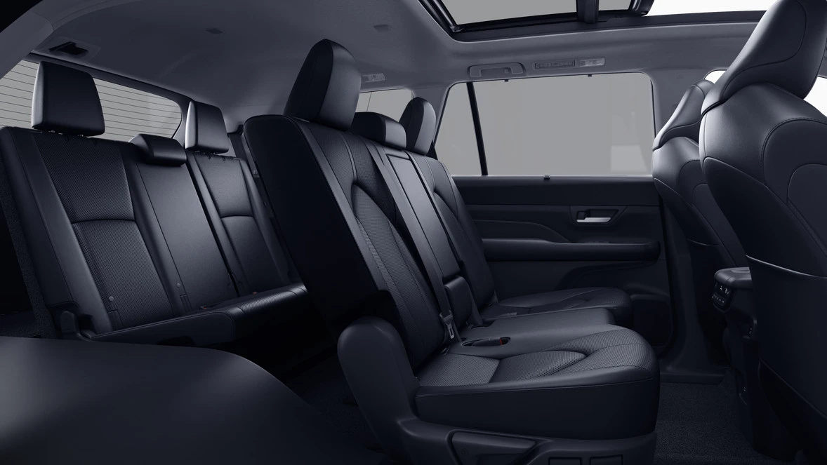 2026 Toyota Highlander - Image 7 of 10