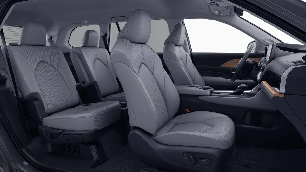 2026 Toyota Highlander - Image 6 of 8