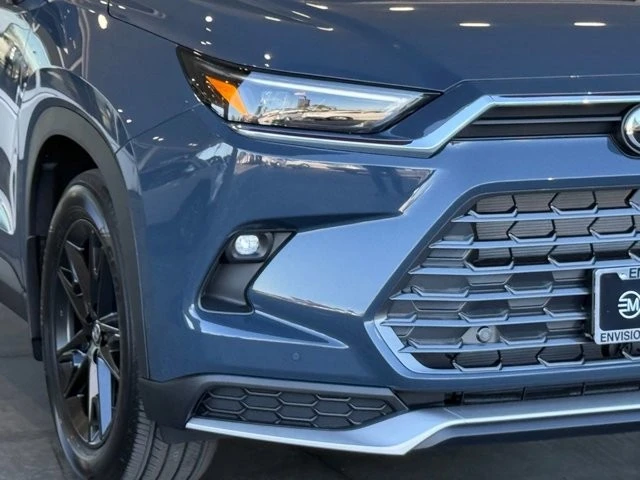 2026 Toyota Highlander - Image 6 of 12