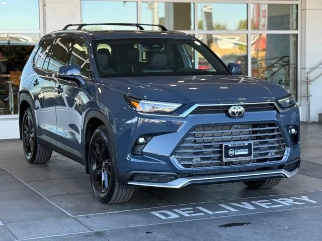 2026 Toyota Highlander - Image 5 of 12