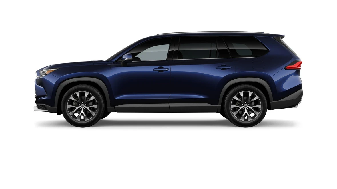 2026 Toyota Highlander - Image 3 of 8