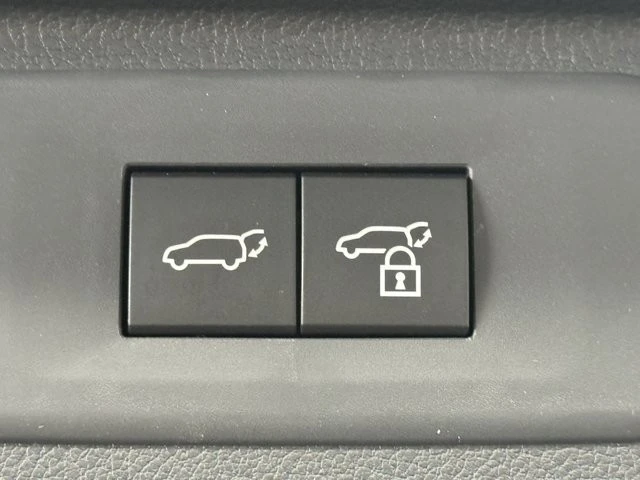 2026 Toyota Highlander - Image 12 of 12