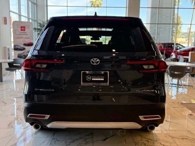 2026 Toyota Highlander - Image 8 of 12