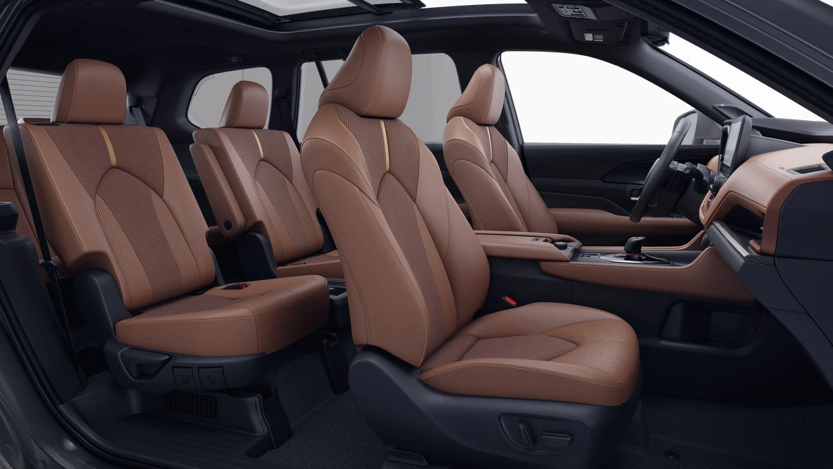 2026 Toyota Highlander - Image 6 of 8