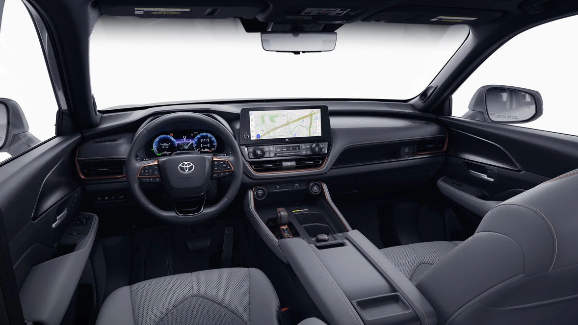 2026 Toyota Highlander - Image 5 of 10