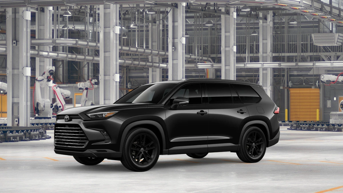 2026 Toyota Highlander - Image 9 of 10